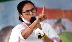 mamata slams on pm modi over