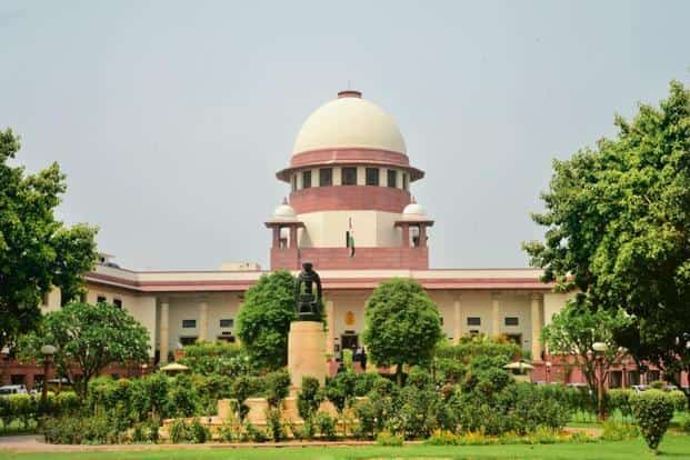 Kejriwal govt reprimanded by Supreme Court