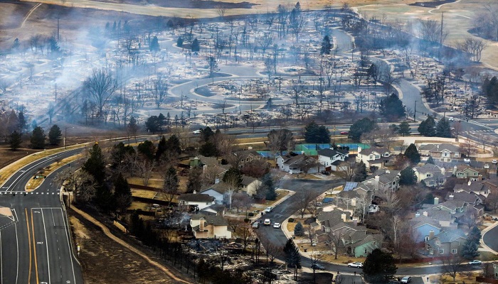 colorado fire nearly 1000 structures destroyed