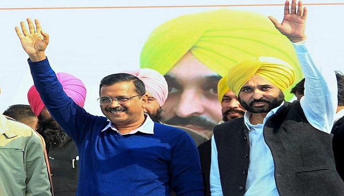 kejriwal to declare partys cm candidate