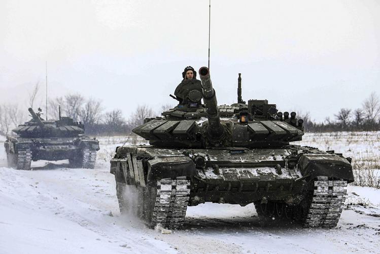 Ukraine imposes state of emergency