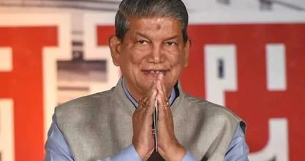 Harish Rawat visits temple