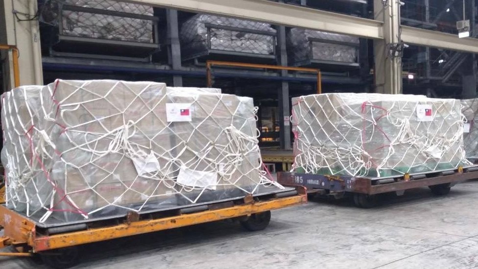 Taiwan sends medical supplies