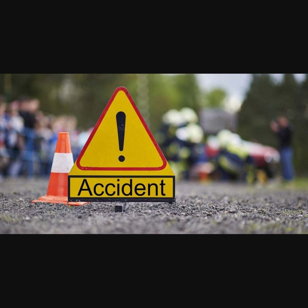 Help road accident victims
