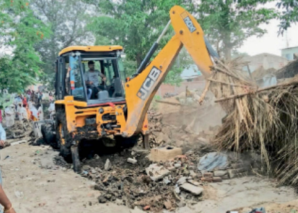 9 bulldozers reached Jahangirpuri