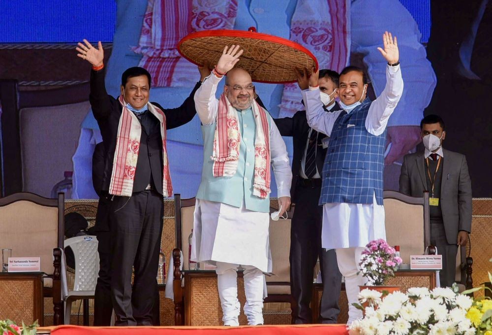 Assam CM Calls Shah PM