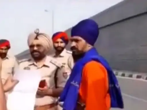 Disrespect of Gutka Sahib