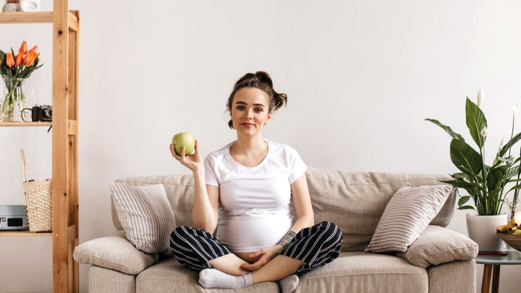 Pregnant Women Green apple