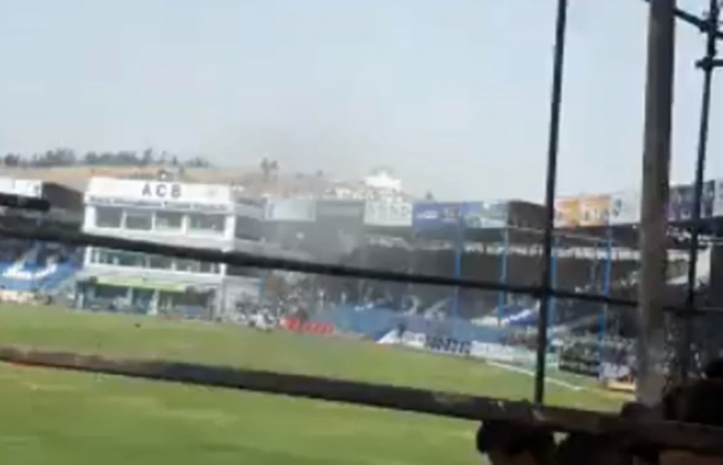 bomb blast kabul stadium