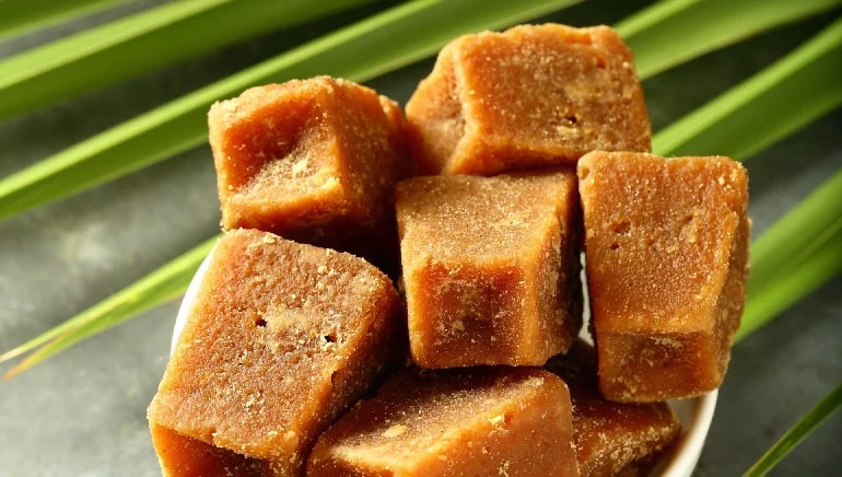 jaggery health benefit tips