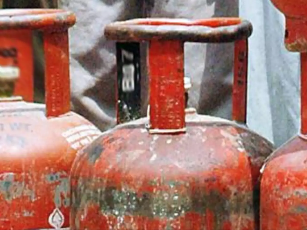 gas cylinder blast ludhiana