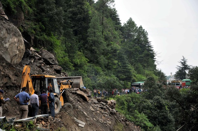 Landslide In Longwood Shimla