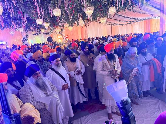 Sukhbir badal attends Sant 