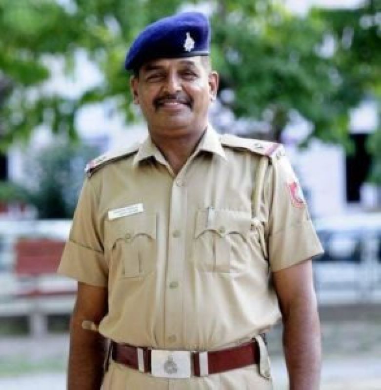 Chandigarh police sub inspector rakesh rasila