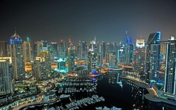 Dubai ends fee for liquor licenses