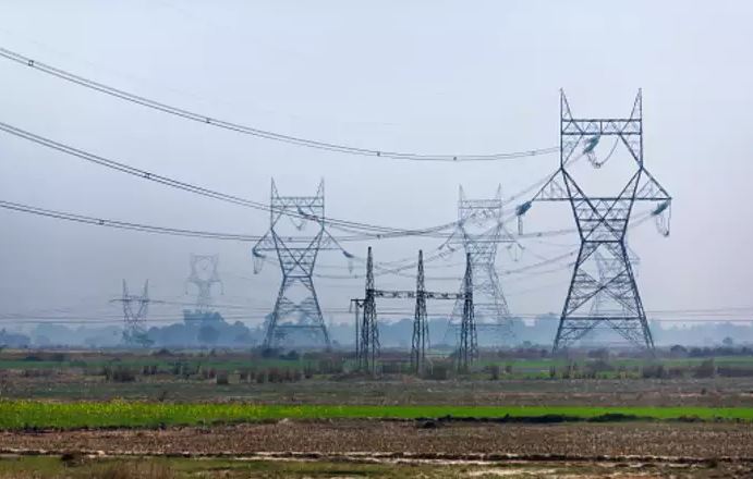 Scanning of power transmission lines