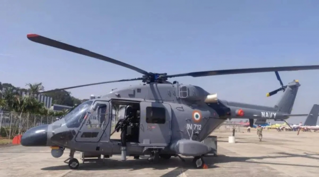 Indian Navy helicopter crashed 