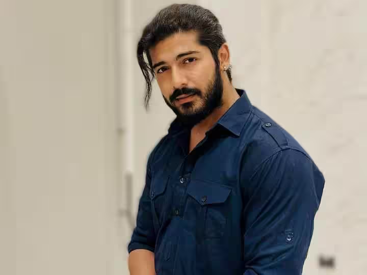 Sheezan Khan In KKK13