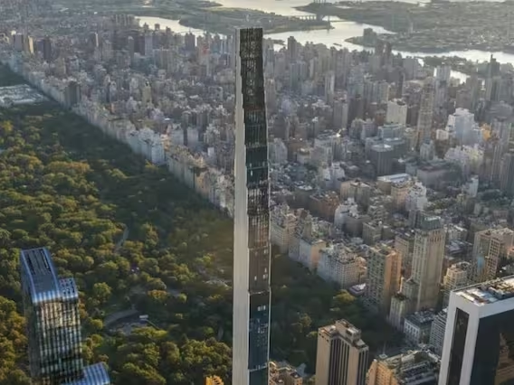 thinnest building in world 