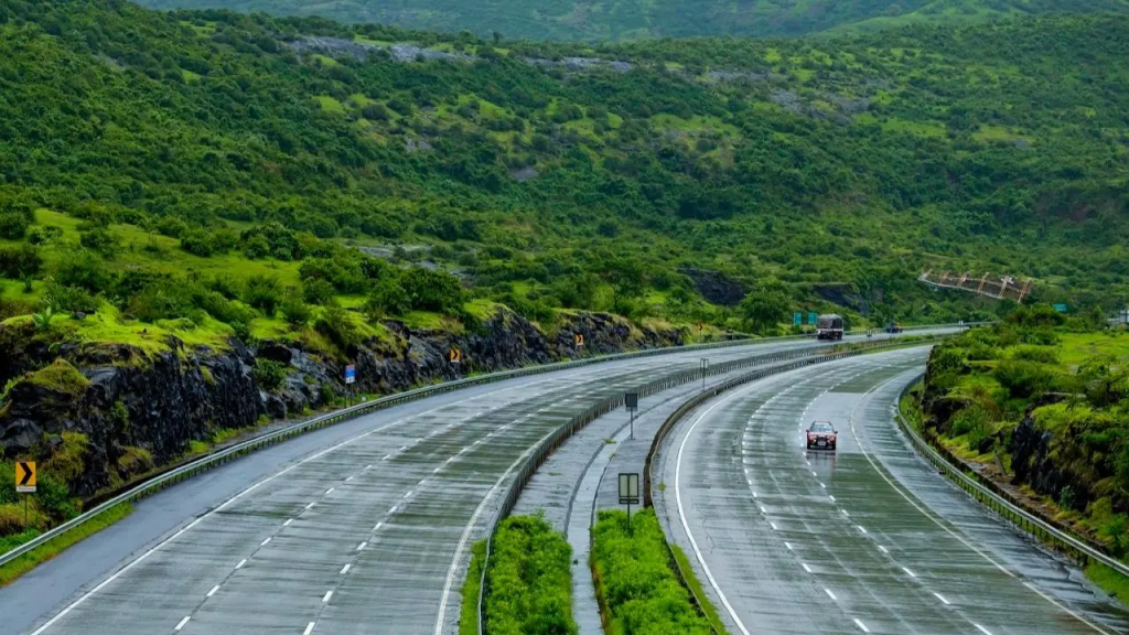 Badrinath National Highway again 