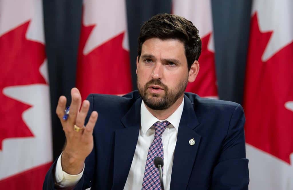 Canadian Immigration minister halts deportation