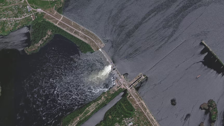 Ukraine largest dam destroyed