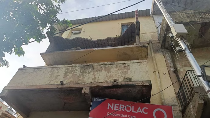 Balcony fell during Jagannath 