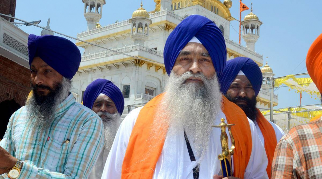 Sikhs in PAK stopped 