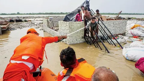 NDRF rescued Pragati Maidan